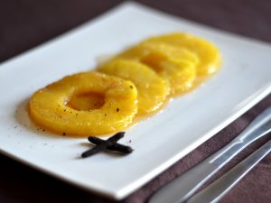 Ananas caramélisé au poivre long