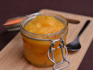 Compote pomme-banane-abricot